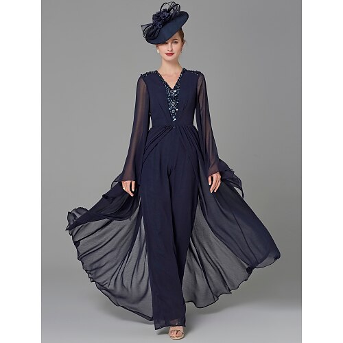 Jumpsuits Mother of the Bride Dress Plus Size Elegant V Neck Floor Length Georgette Long Sleeve with Tier 2022
Jumpsuits Mother of the Bride Dress Plus Size Elegant V Neck Floor Length Georgette Long Sleeve with Tier 2022