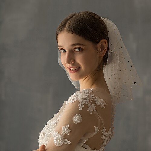 Two-tier Stylish Wedding Veil Shoulder Veils with Sequin Tulle / Angel cut / Waterfall
Two-tier Stylish Wedding Veil Shoulder Veils with Sequin Tulle / Angel cut / Waterfall