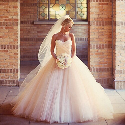 Ball Gown Wedding Dresses Strapless Court Train Tulle Strapless Formal Little White Dress with Ruched 2022
Ball Gown Wedding Dresses Strapless Court Train Tulle Strapless Formal Little White Dress with Ruched 2022
