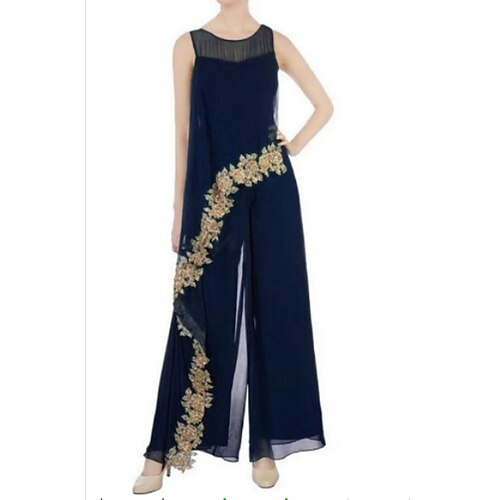 Pantsuit Kjole til brudens mor Elegant Høj halset Gulvlang Chiffon Uden ærmer med Applikeret broderi 2023
Pantsuit Kjole til brudens mor Elegant Høj halset Gulvlang Chiffon Uden ærmer med Applikeret broderi 2023