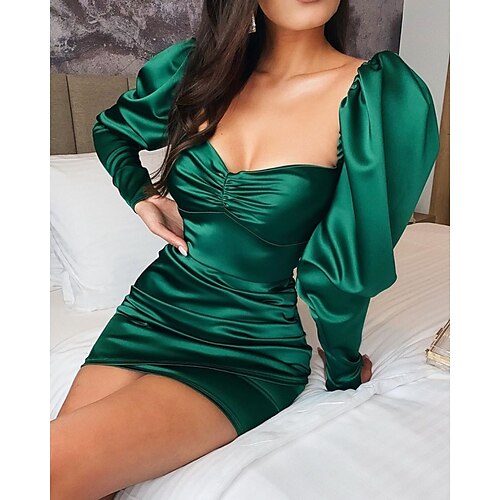 

Sheath / Column Hot Homecoming Cocktail Party Dress Scoop Neck Long Sleeve Short / Mini Satin with Ruched 2022