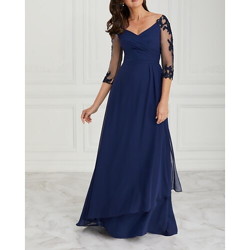 Linea-A Abito da cerimonia per signora Elegante A V Lungo Chiffon Manica a 3/4 con A pieghe Con applique 2023
Linea-A Abito da cerimonia per signora Elegante A V Lungo Chiffon Manica a 3/4 con A pieghe Con applique 2023