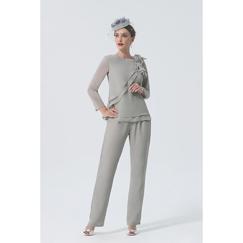 Pantsuit Mother of the Bride Dress Elegant Jewel Neck Floor Length Chiffon Long Sleeve with Bow(s) 2022
Pantsuit Mother of the Bride Dress Elegant Jewel Neck Floor Length Chiffon Long Sleeve with Bow(s) 2022