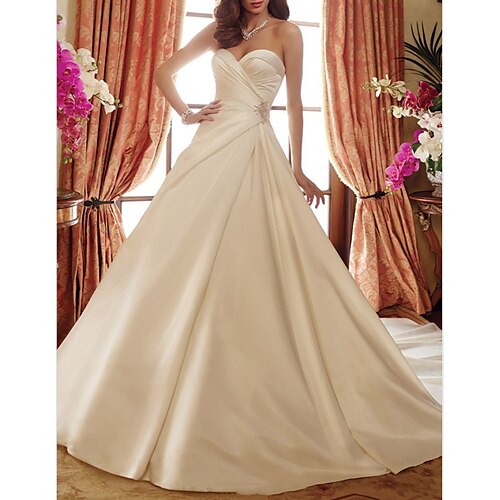 A-Line Wedding Dresses Strapless Court Train Satin Sleeveless Formal Simple with Ruched Crystal Brooch 2022
A-Line Wedding Dresses Strapless Court Train Satin Sleeveless Formal Simple with Ruched Crystal Brooch 2022