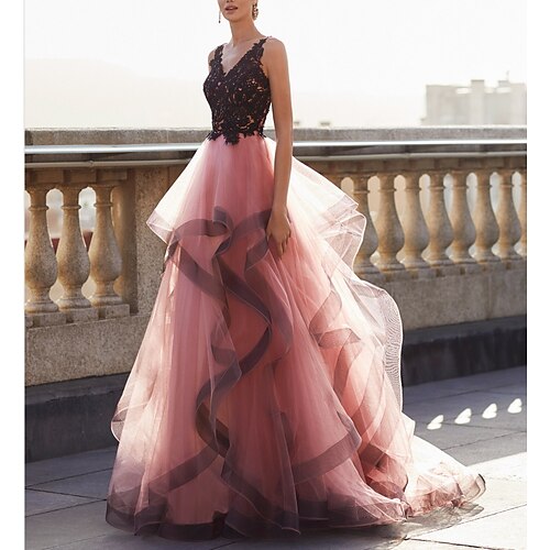 A-Line Wedding Dresses V Neck Sweep / Brush Train Lace Tulle Sleeveless Country Romantic Simple with Ruffles 2022
A-Line Wedding Dresses V Neck Sweep / Brush Train Lace Tulle Sleeveless Country Romantic Simple with Ruffles 2022