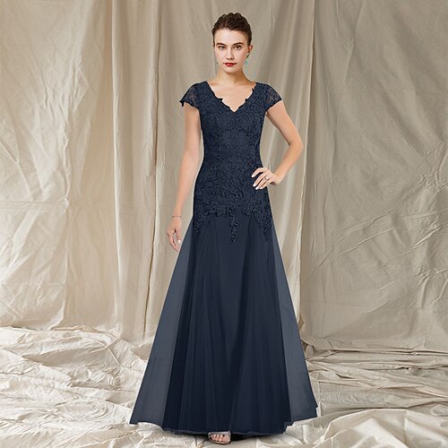 A-linje Kjole til brudens mor Elegant V-hals Gulvlang Chiffon Blondelukning Stropper med Plissé Applikeret broderi 2023
A-linje Kjole til brudens mor Elegant V-hals Gulvlang Chiffon Blondelukning Stropper med Plissé Applikeret broderi 2023
