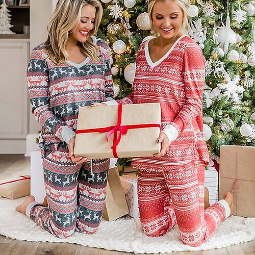 Women's Shirt Pants Sets Pajamas Basic Red Gray Casual Daily Graphic Reindeer Print V Neck S M L XL XXL
Women's Shirt Pants Sets Pajamas Basic Red Gray Casual Daily Graphic Reindeer Print V Neck S M L XL XXL