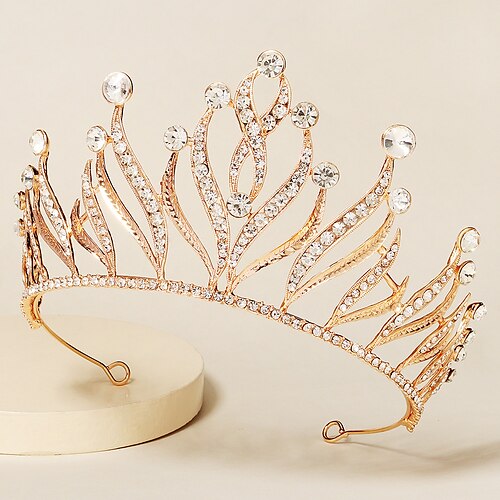 Diademi della corona Copricapo Lega Matrimonio Semplice Nuziale Con Cristalli Copricapo Copricapo
Diademi della corona Copricapo Lega Matrimonio Semplice Nuziale Con Cristalli Copricapo Copricapo