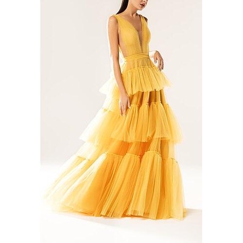 Linea-A Elegante Da principessa Invitati del matrimonio Serata formale Vestito A V Senza maniche Strascico di corte Tulle con A balze Colore Puro 2022
Linea-A Elegante Da principessa Invitati del matrimonio Serata formale Vestito A V Senza maniche Strascico di corte Tulle con A balze Colore Puro 2022
