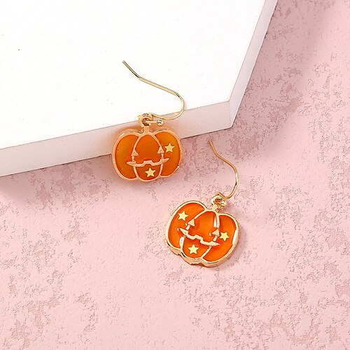 1 Pair Hoop Earrings For Women's Halloween Street Vacation Alloy Classic Fashion
1 Pair Hoop Earrings For Women's Halloween Street Vacation Alloy Classic Fashion