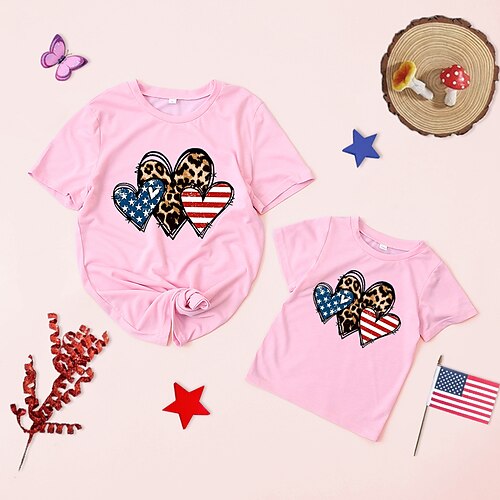 Mommy and Me American National Day T shirt Tops Heart Leopard Star Causal Print Pink Short Sleeve Daily Matching Outfits
Mommy and Me American National Day T shirt Tops Heart Leopard Star Causal Print Pink Short Sleeve Daily Matching Outfits