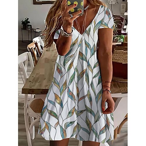 Women's Plus Size Holiday Dress Print V Neck Ruched Short Sleeve Spring Summer Basic Casual Sexy Short Mini Dress Daily Back to School Dress 
Women's Plus Size Holiday Dress Print V Neck Ruched Short Sleeve Spring Summer Basic Casual Sexy Short Mini Dress Daily Back to School Dress