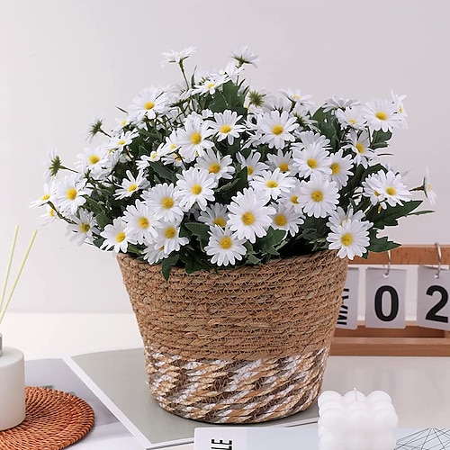 

Small Chrysanthemum Artificial Flower Plastic Modern Contemporary Bouquet Tabletop Flower Bouquet