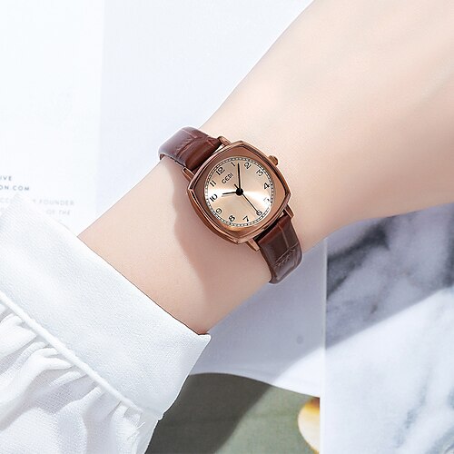 Quartz Watch for Women's Analog Quartz Modern Style Stylish Casual Fashion Casual Watch Alloy PU Leather Creative / One Year
Quartz Watch for Women's Analog Quartz Modern Style Stylish Casual Fashion Casual Watch Alloy PU Leather Creative / One Year