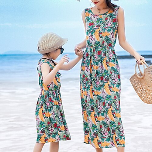 Mommy and Me Dresses Floral Flamingo Leaf Street Ruched Green Sleeveless Midi Casual Matching Outfits
Mommy and Me Dresses Floral Flamingo Leaf Street Ruched Green Sleeveless Midi Casual Matching Outfits