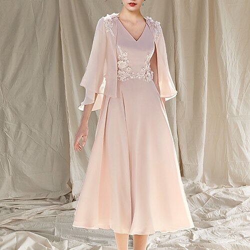 Two Piece A-Line Mother of the Bride Dress Elegant V Neck Tea Length Chiffon Sleeveless Wrap Included with Appliques 2022
Two Piece A-Line Mother of the Bride Dress Elegant V Neck Tea Length Chiffon Sleeveless Wrap Included with Appliques 2022