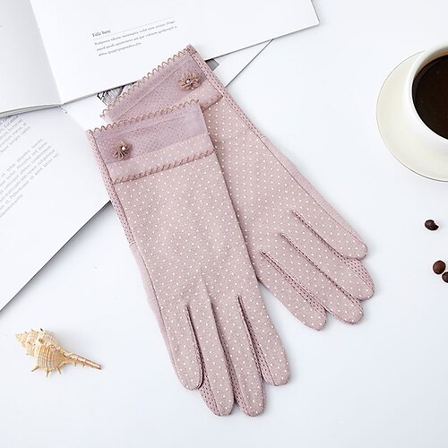 Spring And Summer Sunscreen Fabric Lace Touch Screen Ice-sensing Ladies Driving Breathable Outdoor Sunshade Riding Gloves
Spring And Summer Sunscreen Fabric Lace Touch Screen Ice-sensing Ladies Driving Breathable Outdoor Sunshade Riding Gloves
