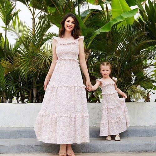Mommy and Me Dresses Floral Daily Ruffle Light Pink Sleeveless Maxi Active Matching Outfits
Mommy and Me Dresses Floral Daily Ruffle Light Pink Sleeveless Maxi Active Matching Outfits