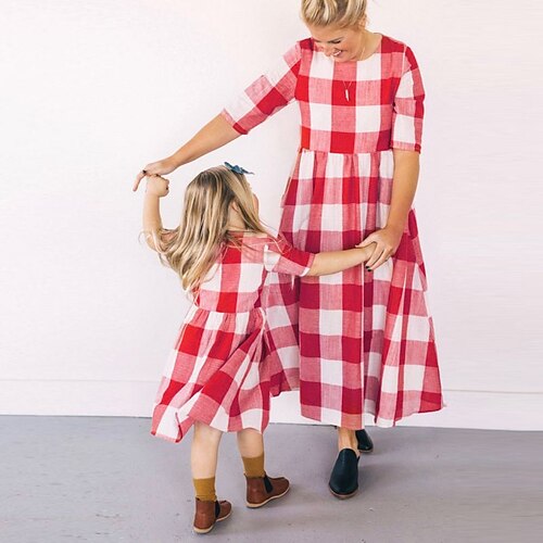 Mommy and Me Dresses Plaid Daily Black Red Short Sleeve Midi Active Matching Outfits
Mommy and Me Dresses Plaid Daily Black Red Short Sleeve Midi Active Matching Outfits