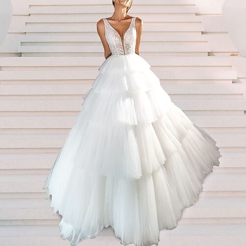 Princess Ball Gown Wedding Dresses V Neck Sweep / Brush Train Lace Tulle Sleeveless Formal Sexy Sparkle & Shine Backless with Sequin Cascading Ruffles 2022
Princess Ball Gown Wedding Dresses V Neck Sweep / Brush Train Lace Tulle Sleeveless Formal Sexy Sparkle & Shine Backless with Sequin Cascading Ruffles 2022