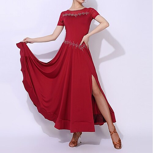 Balli da sala Abito Con spacco Più materiali Cristalli / Strass Per donna Prestazioni Manica corta Elastene Poliestere
Balli da sala Abito Con spacco Più materiali Cristalli / Strass Per donna Prestazioni Manica corta Elastene Poliestere
