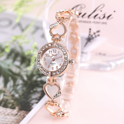 Quartz Watch for Women Analog Quartz Stylish Glitter Casual Fashion Diamond Creative Metal Alloy Fashion
Quartz Watch for Women Analog Quartz Stylish Glitter Casual Fashion Diamond Creative Metal Alloy Fashion