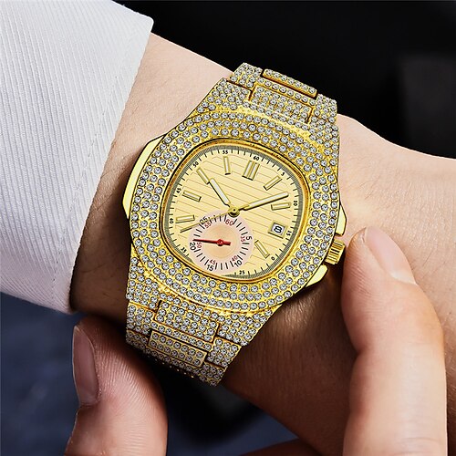 Quartz Watch for Men Analog Quartz Sexy Stylish Luxury Calendar Large Dial Alloy Alloy Creative / One Year
Quartz Watch for Men Analog Quartz Sexy Stylish Luxury Calendar Large Dial Alloy Alloy Creative / One Year