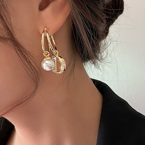 1 Pair Hoop Earrings For Women's Birthday Street Gift Imitation Pearl Alloy Drop Fashion
1 Pair Hoop Earrings For Women's Birthday Street Gift Imitation Pearl Alloy Drop Fashion