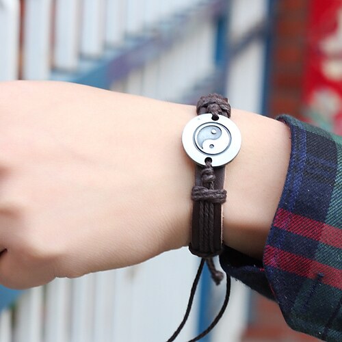 Men's Bracelet Classic Vintage Theme Vintage Fashion Trendy Rock Alloy Bracelet Jewelry Black / Coffee For Halloween Sport Prom Birthday Festival
Men's Bracelet Classic Vintage Theme Vintage Fashion Trendy Rock Alloy Bracelet Jewelry Black / Coffee For Halloween Sport Prom Birthday Festival