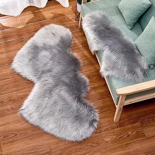 Tapete de área de tapete de lã imitação em forma de coração tapete engrossado para uso doméstico cômoda de pelúcia tapete tapete decorativo
Tapete de área de tapete de lã imitação em forma de coração tapete engrossado para uso doméstico cômoda de pelúcia tapete tapete decorativo