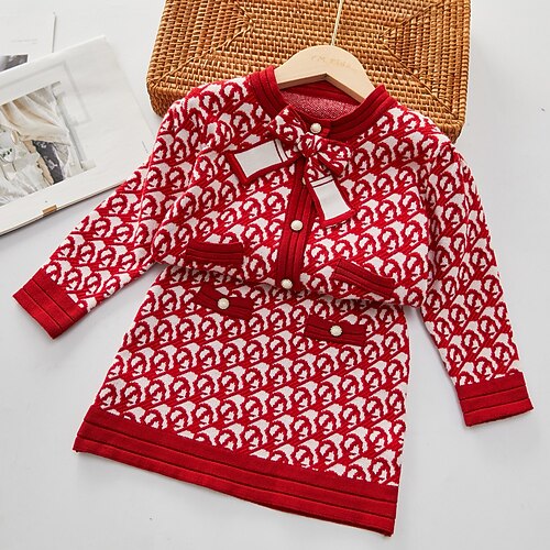 2 Pieces Toddler Girls' Solid Color Clothing Set Set Long Sleeve Cute Outdoor Cotton 3-7 Years Winter Black Pink Red / Geometric / Fall / Spring
2 Pieces Toddler Girls' Solid Color Clothing Set Set Long Sleeve Cute Outdoor Cotton 3-7 Years Winter Black Pink Red / Geometric / Fall / Spring