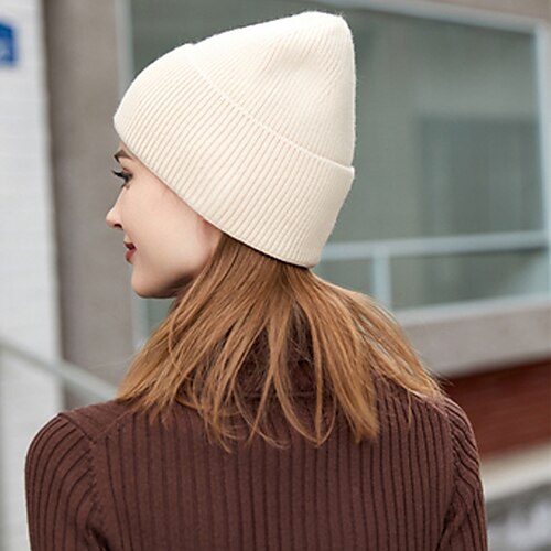 Mujer Sombrero Sombreros de invierno Negro Azul Piscina Rosa Exterior Hogar Diario Punto Color puro Portátil Resistente al Viento Comodidad
Mujer Sombrero Sombreros de invierno Negro Azul Piscina Rosa Exterior Hogar Diario Punto Color puro Portátil Resistente al Viento Comodidad