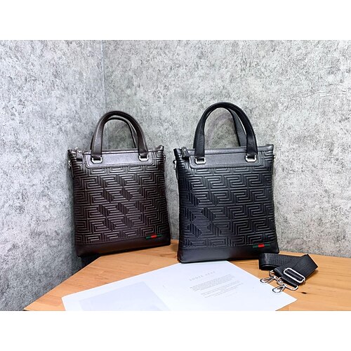 cross-border exclusively for 2021 new men's handbags first layer cowhide personality casual shoulder messenger bag a generation of hair
cross-border exclusively for 2021 new men's handbags first layer cowhide personality casual shoulder messenger bag a generation of hair