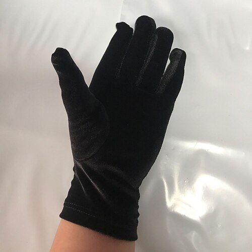 Velvet Wrist Length Glove Vintage Style / Elegant With Pure Color Wedding / Party Glove
Velvet Wrist Length Glove Vintage Style / Elegant With Pure Color Wedding / Party Glove