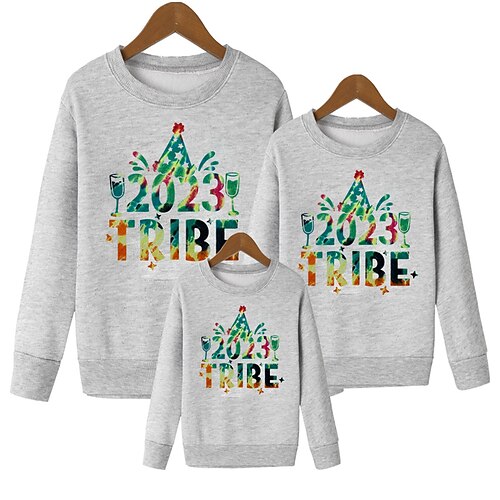 Family Christmas Sweatshirt Letter Casual Crewneck Black Red Gray Long Sleeve Daily Matching Outfits
Family Christmas Sweatshirt Letter Casual Crewneck Black Red Gray Long Sleeve Daily Matching Outfits