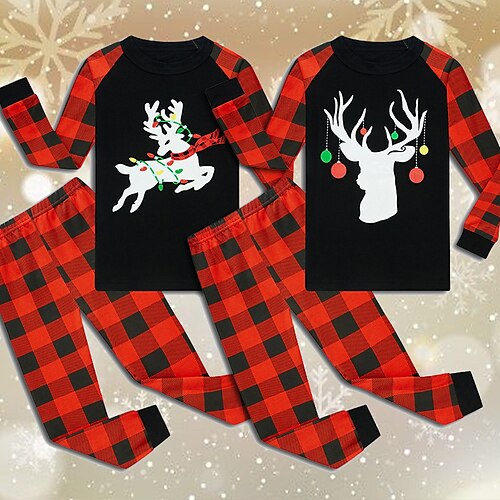 Kids Girls' Ugly Christmas Plaid Crewneck Pants Suit Set Long Sleeve Cute Christmas Gifts 7-13 Years Winter Black Red
Kids Girls' Ugly Christmas Plaid Crewneck Pants Suit Set Long Sleeve Cute Christmas Gifts 7-13 Years Winter Black Red