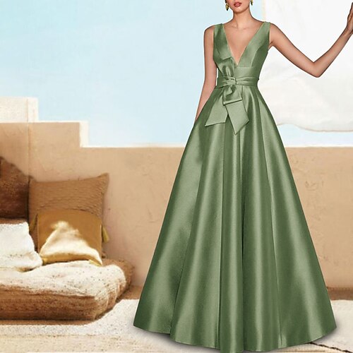 Linea-A Vestiti da sera Elegante Vestito Graduazione Lungo Senza maniche A V Raso con Fascia / fiocco in vita A pieghe 2023
Linea-A Vestiti da sera Elegante Vestito Graduazione Lungo Senza maniche A V Raso con Fascia / fiocco in vita A pieghe 2023