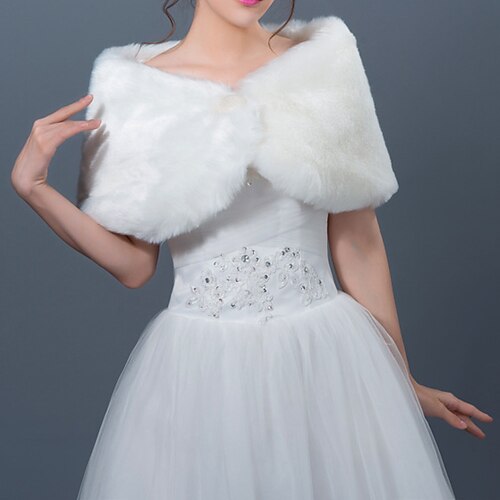 Pelzumhänge Wickeltücher für Frauen Braut Wraps Wraps für Hochzeitsgäste Brautkleidung Ärmellos Kunstpelz Hochzeit Schals Mit Knöpfe Für Hochzeit Winter
Pelzumhänge Wickeltücher für Frauen Braut Wraps Wraps für Hochzeitsgäste Brautkleidung Ärmellos Kunstpelz Hochzeit Schals Mit Knöpfe Für Hochzeit Winter