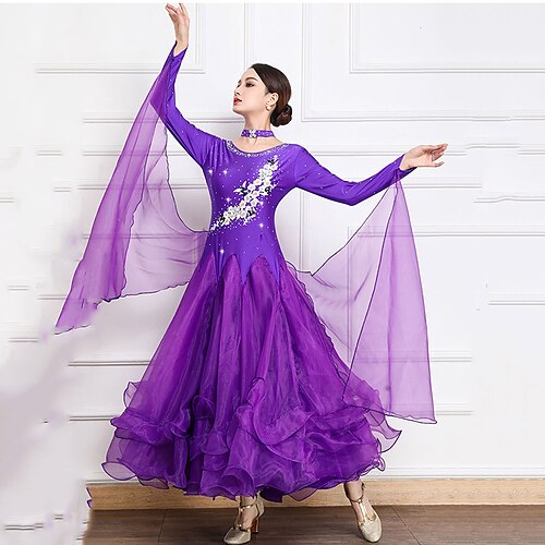 Balli da sala Abito A fantasia Cristalli / Strass Per donna Prestazioni Addestramento Manica lunga Elastene Organza
Balli da sala Abito A fantasia Cristalli / Strass Per donna Prestazioni Addestramento Manica lunga Elastene Organza