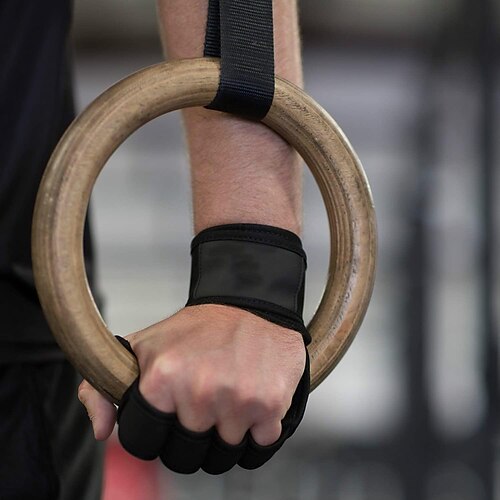 Guanti sportivi Senza dita Anti-scivolo Regolabile Fitness Allenamento in palestra
Guanti sportivi Senza dita Anti-scivolo Regolabile Fitness Allenamento in palestra
