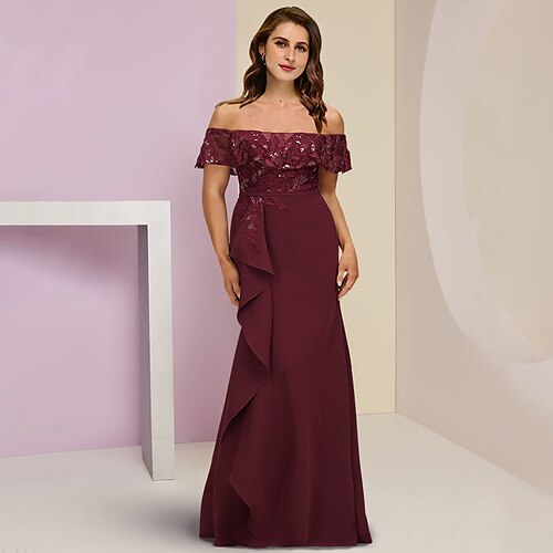 Plus Size Curve Kjole til brudens mor Bryllupsgæst Fest Elegant Skulderfri Gulvlang Chiffon Blondelukning Kortærmet med Paillette Draperet 2023
Plus Size Curve Kjole til brudens mor Bryllupsgæst Fest Elegant Skulderfri Gulvlang Chiffon Blondelukning Kortærmet med Paillette Draperet 2023