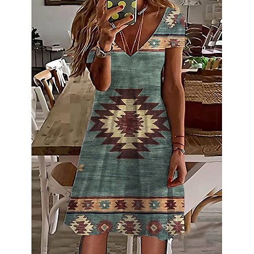 Dame Uformell kjole Skiftkjole Print kjole Geometrisk Stamme Trykt mønster V-hals Mini kjole Årgang Etnisk utendørs Daglig Kortermet Normal Blå Kakifarget Vår Sommer S M L XL XXL
Dame Uformell kjole Skiftkjole Print kjole Geometrisk Stamme Trykt mønster V-hals Mini kjole Årgang Etnisk utendørs Daglig Kortermet Normal Blå Kakifarget Vår Sommer S M L XL XXL
