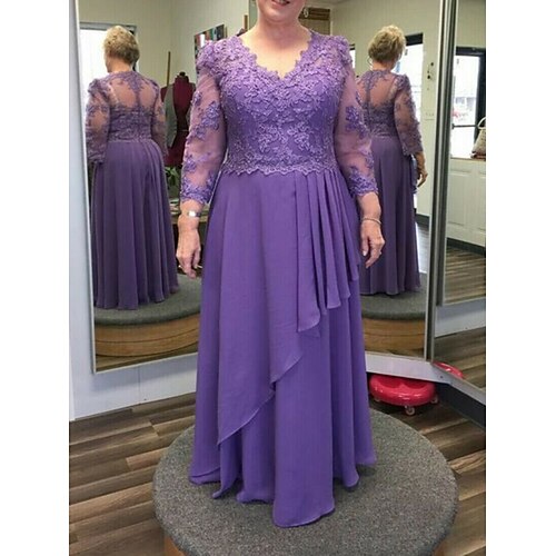 Plus Size Curve Kjole til brudens mor Bryllupsgjest Fest Årgang Elegant V-hals Gulvlengde Chiffon Blonder Langermet med Plissert Ensfarget 2023
Plus Size Curve Kjole til brudens mor Bryllupsgjest Fest Årgang Elegant V-hals Gulvlengde Chiffon Blonder Langermet med Plissert Ensfarget 2023
