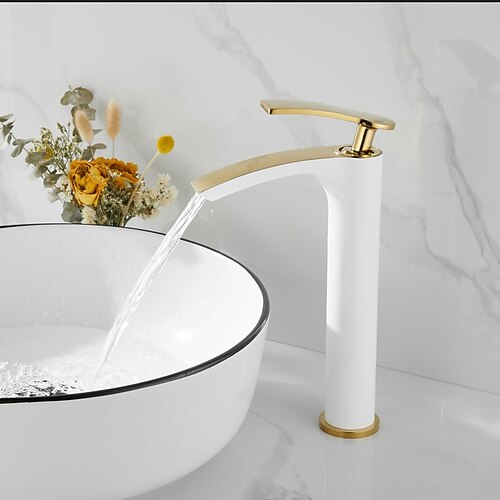 robinet de cascade de salle de bain or, mitigeurs de lavabo hauts en laiton, robinet monotrou monté sur pont avec tuyau d'eau chaude et d'eau froide
robinet de cascade de salle de bain or, mitigeurs de lavabo hauts en laiton, robinet monotrou monté sur pont avec tuyau d'eau chaude et d'eau froide