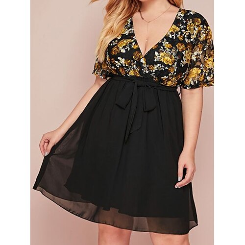 Dame Store størrelser Uformell kjole Svart kjole Blomstret Midikjole Kortermet Netting Lapper V-hals Mote utendørs Svart Sommer Vår XL XXL 3XL 4XL 5XL
Dame Store størrelser Uformell kjole Svart kjole Blomstret Midikjole Kortermet Netting Lapper V-hals Mote utendørs Svart Sommer Vår XL XXL 3XL 4XL 5XL