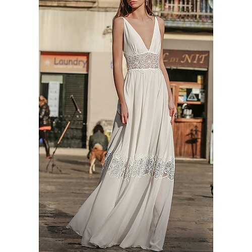 Spiaggia / Destinazione Boho Abiti da sposa Lungo Linea-A Senza maniche A V Chiffon Con Con applique Tinta unita 2023 Abiti da sposa
Spiaggia / Destinazione Boho Abiti da sposa Lungo Linea-A Senza maniche A V Chiffon Con Con applique Tinta unita 2023 Abiti da sposa