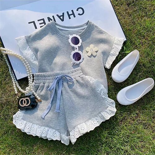 2 Dele Baby Pige Helfarve Sweatshirt & Bukser Sæt Kortærmet Daglig Afslappet 3-7 år Sommer Grå
2 Dele Baby Pige Helfarve Sweatshirt & Bukser Sæt Kortærmet Daglig Afslappet 3-7 år Sommer Grå