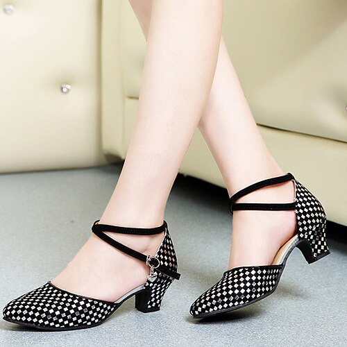 Mujer Zapatos de Baile Moderno Fiesta Profesional Fiesta Elegante Tacón alto Dedo Puntiagudo Hebilla Adulto Plateado Dorado
Mujer Zapatos de Baile Moderno Fiesta Profesional Fiesta Elegante Tacón alto Dedo Puntiagudo Hebilla Adulto Plateado Dorado