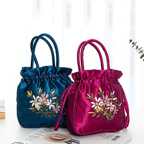 sac de poche brodé à la main petit sac en tissu sac à main d'âge moyen et personnes âgées shopping téléphone portable zéro portefeuille mini sac à main de la mère
sac de poche brodé à la main petit sac en tissu sac à main d'âge moyen et personnes âgées shopping téléphone portable zéro portefeuille mini sac à main de la mère