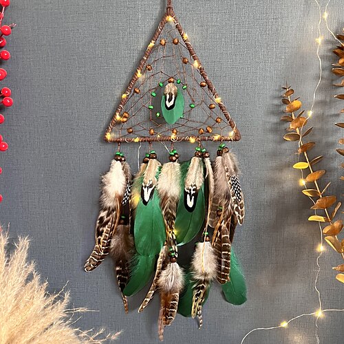 Atrapasueños de estilo indio, regalo hecho a mano, pluma verde, gancho, flor, carillón de viento, adorno para colgar en la pared, decoración artística, estilo indio, 60x23xm/23,6''x9''
Atrapasueños de estilo indio, regalo hecho a mano, pluma verde, gancho, flor, carillón de viento, adorno para colgar en la pared, decoración artística, estilo indio, 60x23xm/23,6''x9''